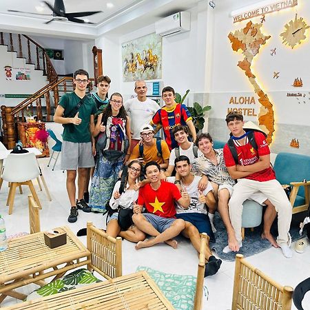 Aloha Saigon Premium Hostel By Local Travel Experts - Newly Opened, Less-Touristy Location, Spacious Rooms, Glass Shower Bathroom, Free Breakfast & Walking Tour โฮจิมินห์ซิตี้ ภายนอก รูปภาพ
