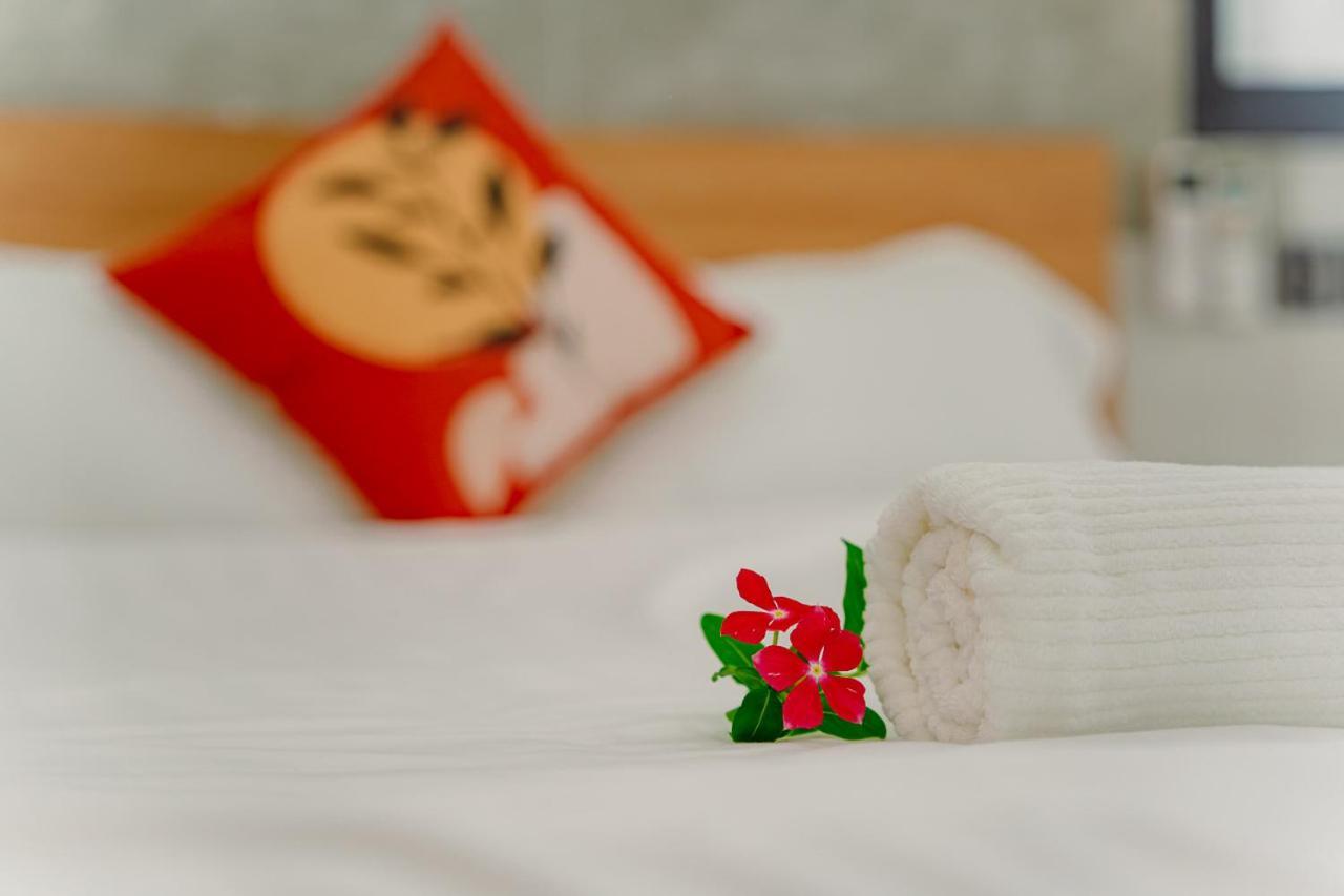 Aloha Saigon Premium Hostel By Local Travel Experts - Newly Opened, Less-Touristy Location, Spacious Rooms, Glass Shower Bathroom, Free Breakfast & Walking Tour โฮจิมินห์ซิตี้ ภายนอก รูปภาพ